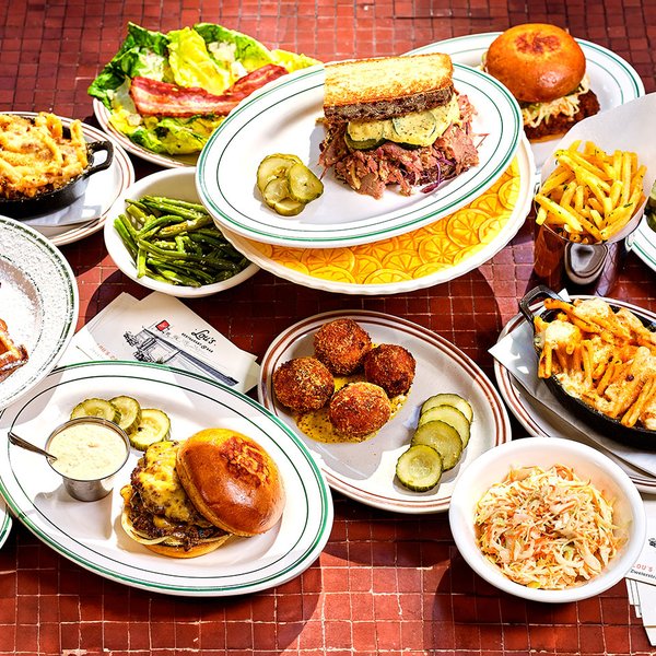 Lou’s Restaurant & Bar