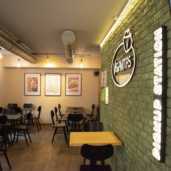 web_zurich_restaurant_veganitas_1280x960_45596