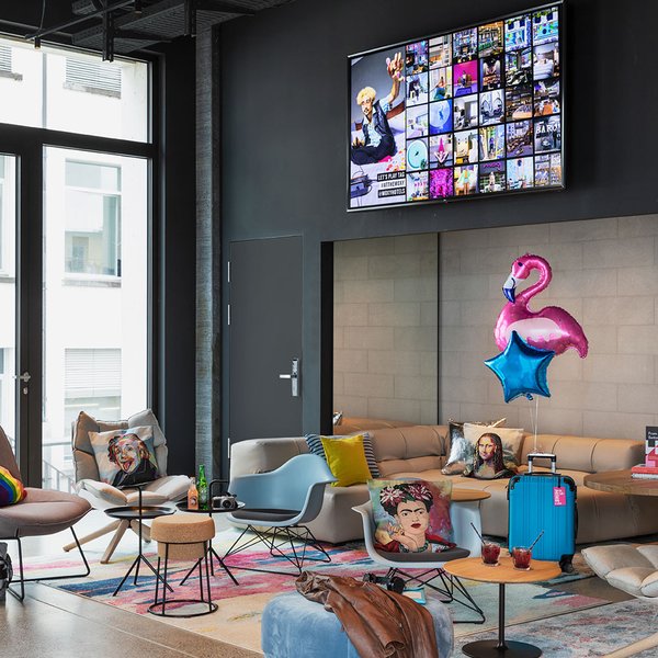 web_zuerich_hotel_moxy_1280x960_38786.jpg