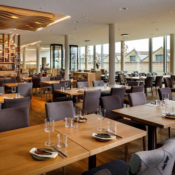 web_zuerich_hotel_allegra_lodge_restaurant_tschadun_1280x960_27432.jpg