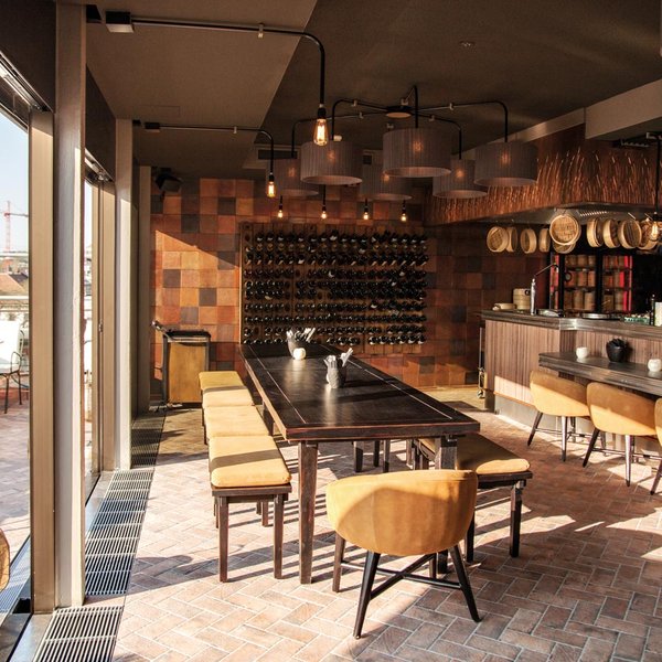 • • • Rooftop Restaurant, Zürich