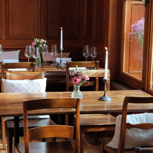 web_zurich_restaurant_alpenrose_01.jpg