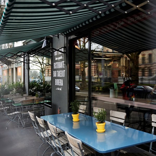 Hot Pasta – The Pasteria Italiana, Aussenansicht