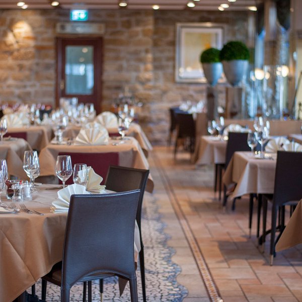 web_zuerich_hotel_krone_restaurant_differente_1280x960_32822.jpg
