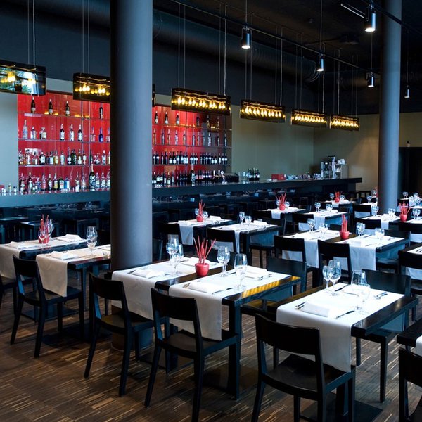 Restaurant Theater 11