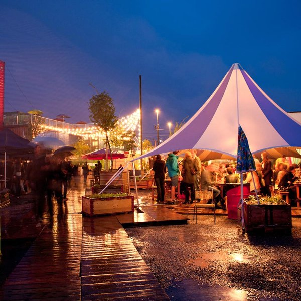 Restaurant Frau Gerolds Garten Zürich Abend