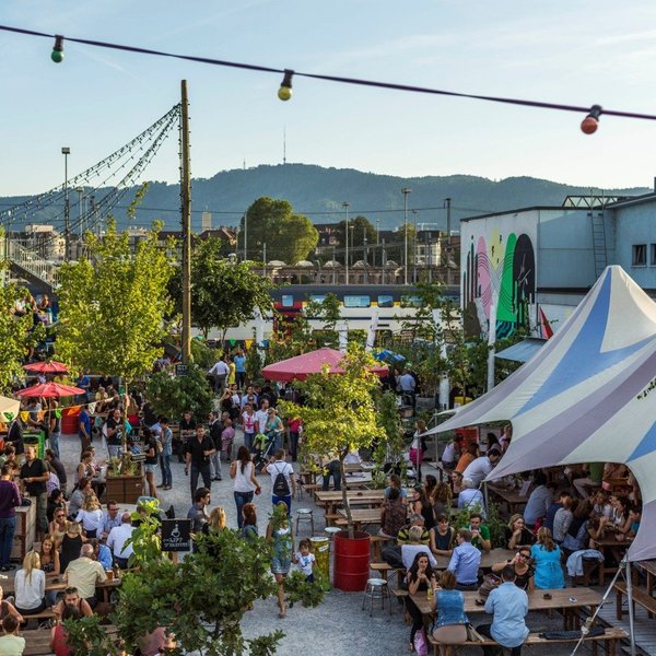 Frau Gerolds Garten Aussenansicht