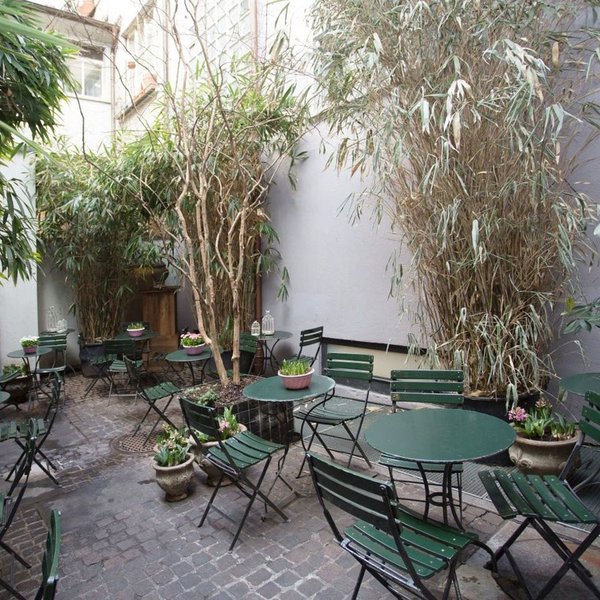 Café Conditorei 1842