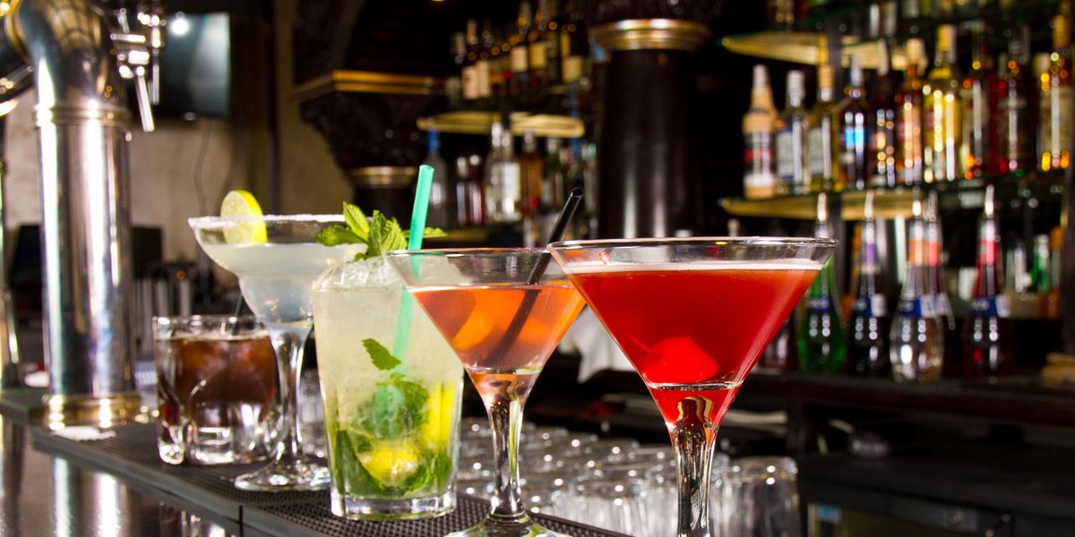 web_drinks_bar_shutterstock_167718563_1280x960_0.jpg