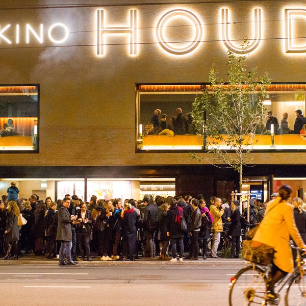 Aussenansicht Kino/Bar Houdini