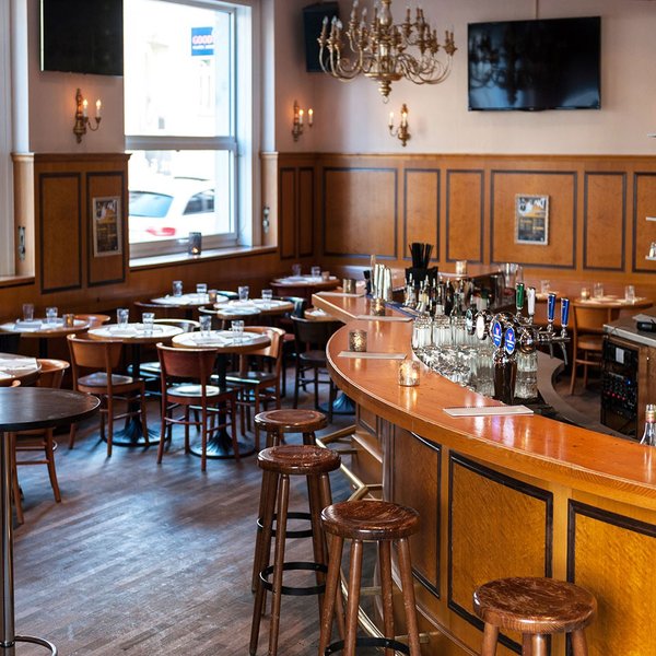 2. Akt Restaurant & Bar, Zürich