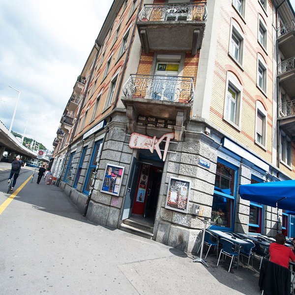 Bar in Zürich-West: 4. Akt